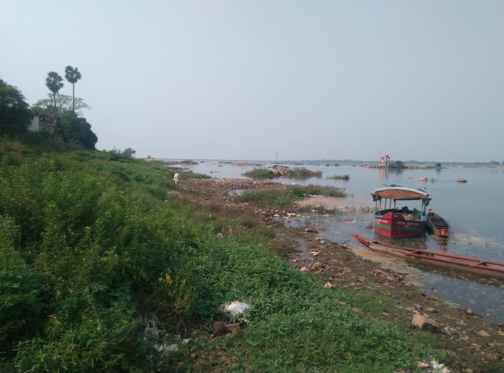 The bank of the Mahanadi near Sonepur. It was once sparkling The bank of the Mahanadi near Sonepur. It was once sparkling