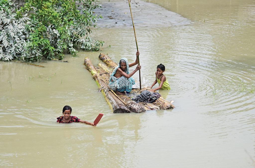 जलमग्न असम जलमग्न असम