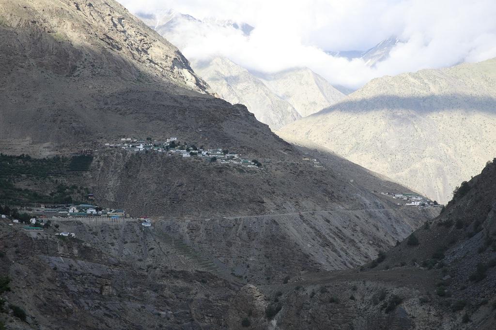 मरुस्थलीकरण ने हिमाचल प्रदेश को भी अपनी जद में ले लिया है। फोटो: मिथुन मरुस्थलीकरण ने हिमाचल प्रदेश को भी अपनी जद में ले लिया है। फोटो: मिथुन