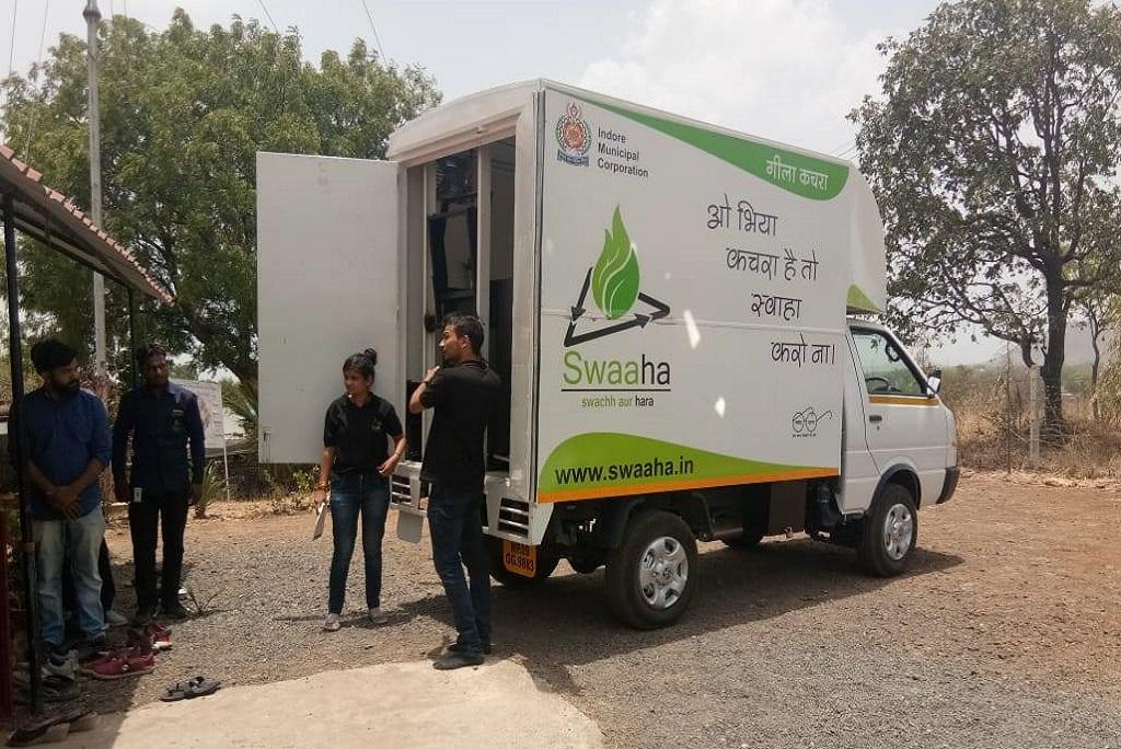 भोपाल में होने वाले इज्तिमा कार्यक्रम के दौरान होने वाले कचरे से निपटने के विशेष इंतजाम किए गए हैं। फोटो: मनीष चंद्र मिश्र भोपाल में होने वाले इज्तिमा कार्यक्रम के दौरान होने वाले कचरे से निपटने के विशेष इंतजाम किए गए हैं। फोटो: मनीष चंद्र मिश्र