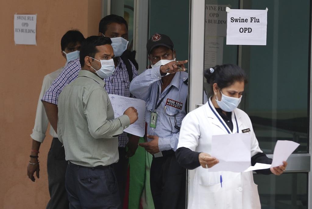 एनएसएसओ रिपोर्ट में कहा गया है कि आर्थिक रूप से संपन्न लोग ही अस्पताल में भर्ती हो पाते हैं। फोटो: विकास चौधरी एनएसएसओ रिपोर्ट में कहा गया है कि आर्थिक रूप से संपन्न लोग ही अस्पताल में भर्ती हो पाते हैं। फोटो: विकास चौधरी