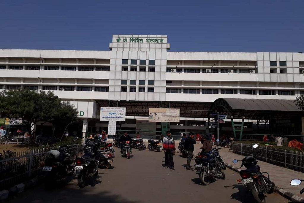 यह है फरीदाबाद का बादशाह खान अस्पताल। फोटो: शाहनवाज आलम यह है फरीदाबाद का बादशाह खान अस्पताल। फोटो: शाहनवाज आलम
