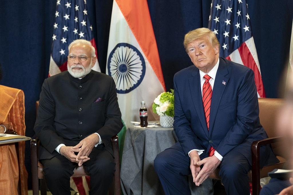 भारत के प्रधानमंत्री नरेंद्र मोदी के साथ अमेरिकी राष्ट्रपति डोनाल्ड ट्रम्प। फाइल फोटो साभार: विकीपीडिया भारत के प्रधानमंत्री नरेंद्र मोदी के साथ अमेरिकी राष्ट्रपति डोनाल्ड ट्रम्प। फाइल फोटो साभार: विकीपीडिया