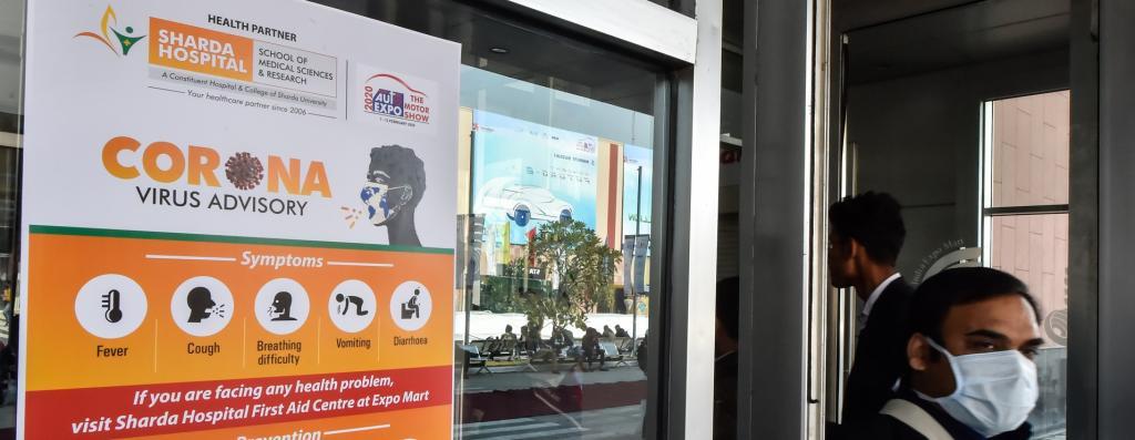 ऑटो एक्सपो 2020 के दौरान इंडिया एक्सपो मार्ट, ग्रेटर नोएडा, उत्तर प्रदेश में एक कोरोनोवायरस चेतावनी बोर्ड। फोटो: विकास चौधरी ऑटो एक्सपो 2020 के दौरान इंडिया एक्सपो मार्ट, ग्रेटर नोएडा, उत्तर प्रदेश में एक कोरोनोवायरस चेतावनी बोर्ड। फोटो: विकास चौधरी