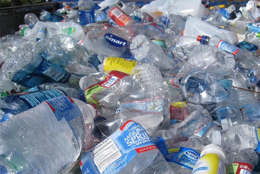 Solvent-based recycling process Solvent-based recycling process