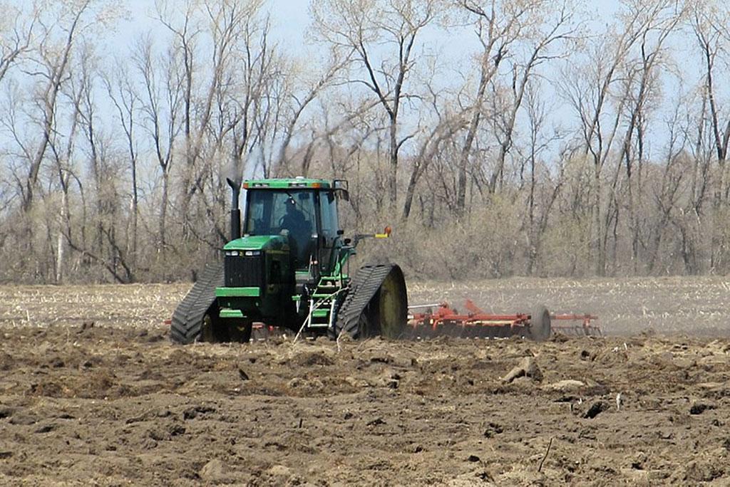 Pressure on protected areas is increasing due to increasing demand for food Pressure on protected areas is increasing due to increasing demand for food
