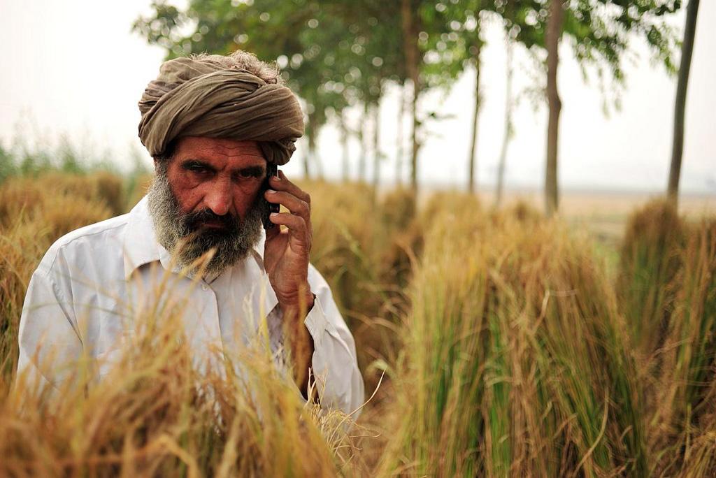 संसद में आज: भारत के 5,72,551 गांवों में मोबाइल इंटरनेट कनेक्टिविटी संसद में आज: भारत के 5,72,551 गांवों में मोबाइल इंटरनेट कनेक्टिविटी