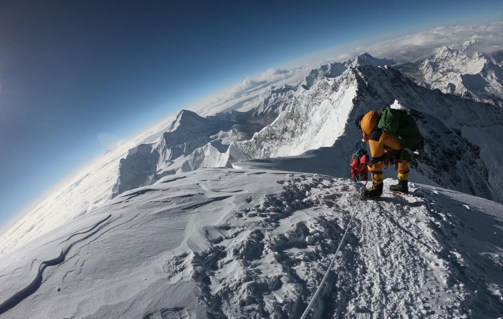 Mountain glaciers may hold less ice than previously thought — here's what that means for 2 billion downstream water users and sea level rise - Vimarsana News