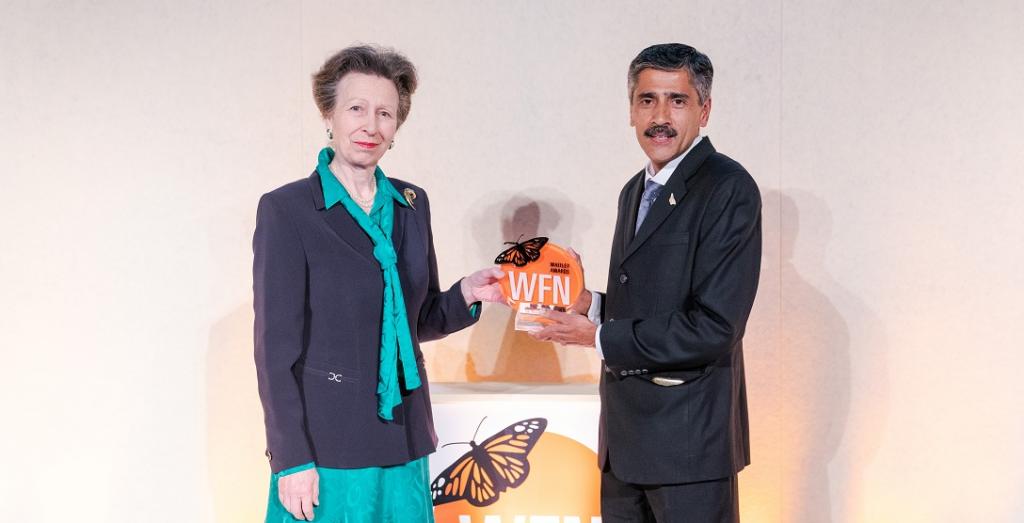 Snow leopard conservationist Charudutt Mishra wins Whitley Gold Award for efforts to involve local communities - Vimarsana News