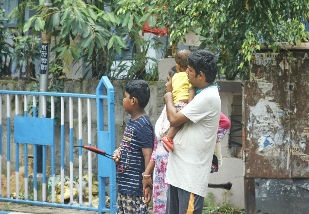 Paediatric beds fill up in West Bengal as adenovirus spreads, 3 deaths recorded - Vimarsana News