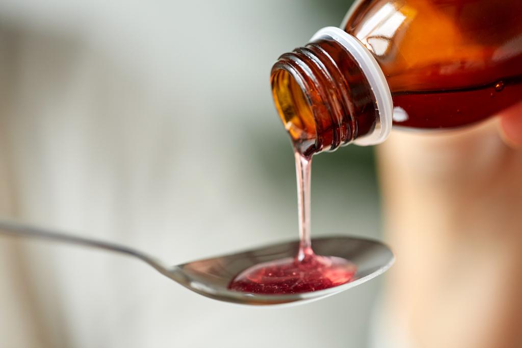 Cough syrup can harm children: Experts warn of contamination risks - Vimarsana News