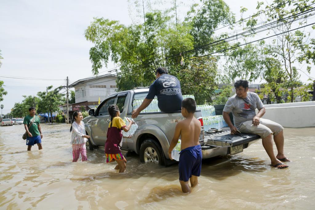 Tax super rich to pay Global South for climate damages: Open letter to world leaders by economists ahead of Paris talks - Vimarsana News