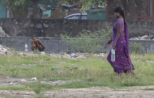 Drought hinders efforts to make Maharashtra open defecation-free