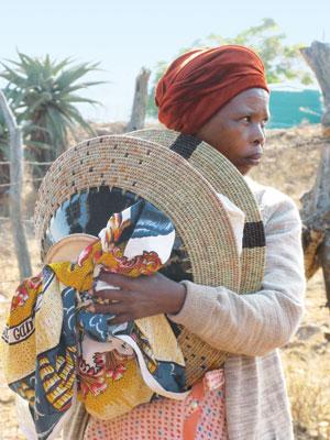 Women artisans with Gone Rural create apparels using placemats and baskets (Courtesy: madeinswaziland.blogspot.in)