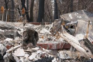 It says that the most expensive natural disaster was the “Camp Fire” in northern California with overall losses of US$ 16.5bn and insured losses of US$ 12.5bn. Image credit: U.S. Air Force photo by Staff Sgt. Taylor Workman