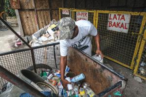 Glitter, not litter: These 10 cities show how to get rid of waste