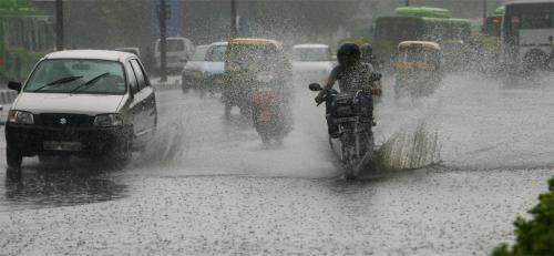 Southwest monsoon is weakening as Indian Ocean warms rapidly Southwest monsoon is weakening as Indian Ocean warms rapidly