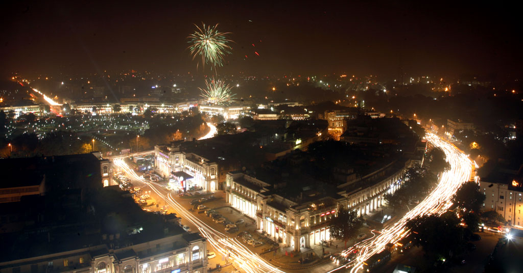 Availability of public land, parks and roads for parking cars free of cost is a sufficient reason why Delhi has failed to bring public transport infrastructure up to the desired level (Credit: Vikas Choudhary)